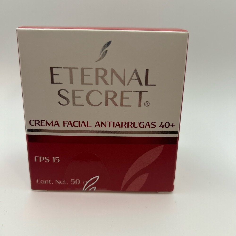Anti-Wrinkle Cream 40+ - Red